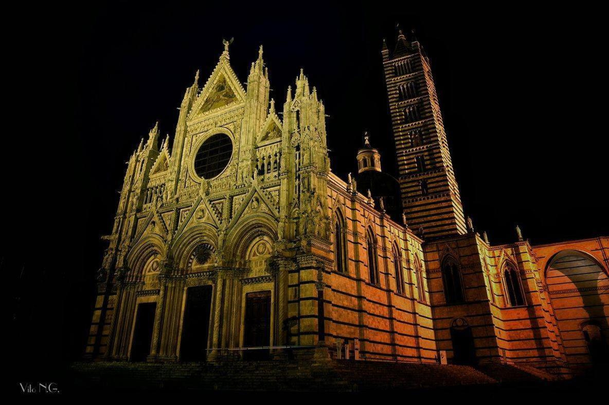 Appartamento A Due Passi Da Piazza Del Campo เซียนา ภายนอก รูปภาพ